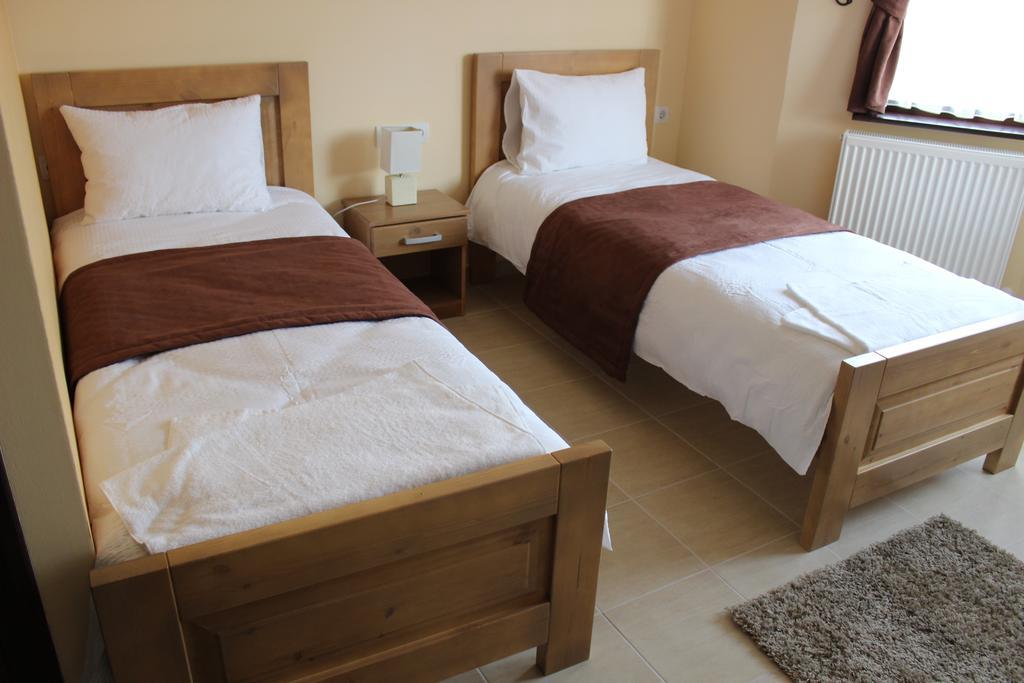 Bed and Breakfast Alice Panzio Gold à Kalocsa Chambre photo